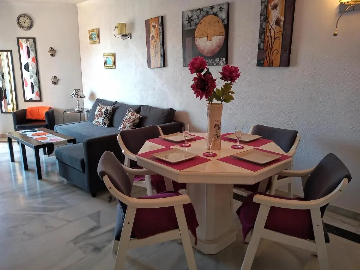 Fuengirola , Beach, Centre ,Balcony With Seaview, For 4 Persons Apartment
