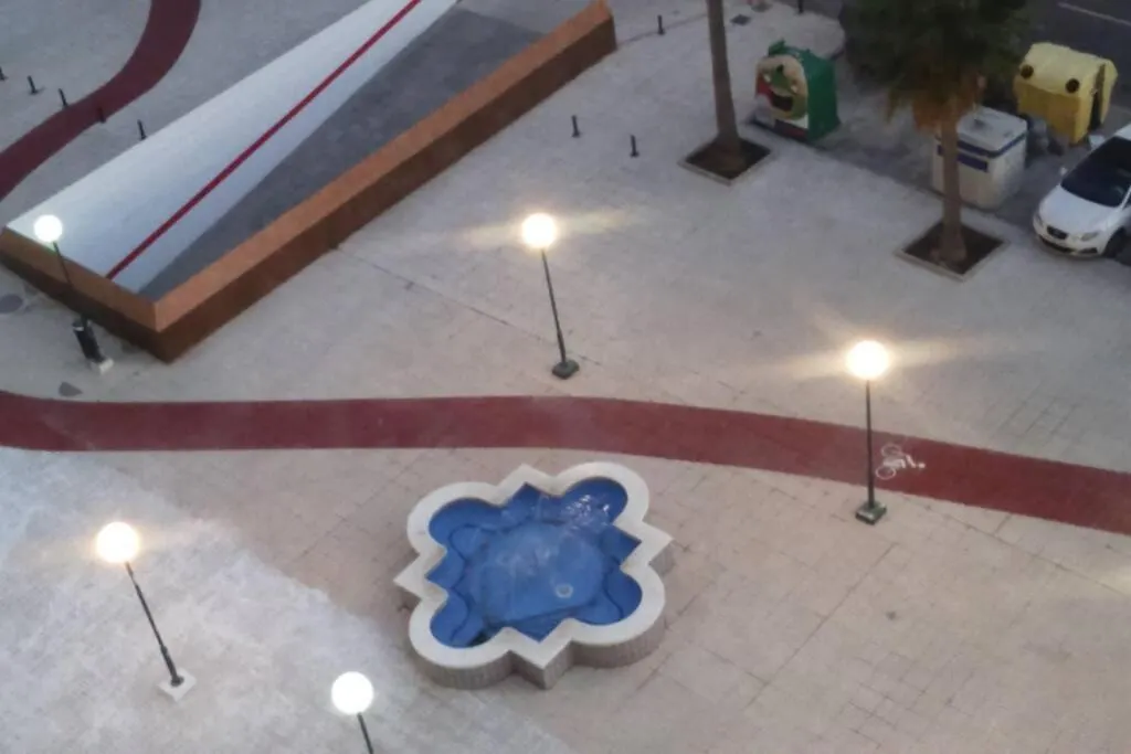 Fuengirola , Beach, Centre ,Balcony With Seaview, For 4 Persons 0*,  ספרד